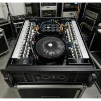 Amplificateur de puissance professionnel de classe TD 2x2500W double canal 5000W sous 2 ohms stable pour sonorisation PA Fabricant OEM