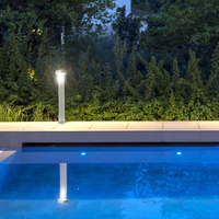 Lot de 2 lampes solaires IP65, lampadaires LED en aluminium, lampes de jardin, éclairage extérieur solaire étanche pour aménagement paysager