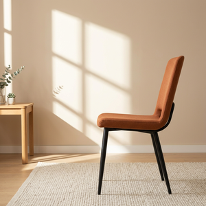 Chaise de salle à manger PASCAL moderne et minimaliste en cuir et velours, assise confortable, portable, empilable, pieds en métal, usage commercial - Product Image 3