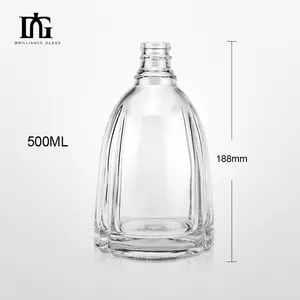 Forma colonnare di alta qualità bottiglia di vetro vuota 700ml vodka rum whisky bottiglia di liquore di vetro bottiglia con sughero