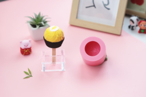 Moule en silicone 3D style Ferrero Rocher pour chocolats ronds, truffes, mousses de luxe, gâteaux et outils de fabrication de glaces DIY - Product Image 5