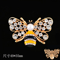 Abeille en alliage de zinc rayée avec ailes dorées pour sandales de jardin perforées et attaches de chaîne pour cache-poussière de téléphone
