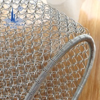Fabricant chinois de tapis métalliques en acier haute résistance sur mesure, tissage sergé, peinture métallique pour utilisation dans les KTV et les hôtels