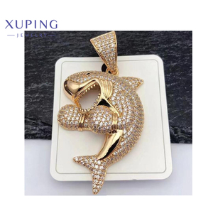 La joyería Jingjing Xuping es un colgante de Flor de Oro rosa simple y delicado con incrustaciones de colgante de diamantes - Product Image 1