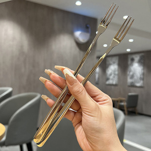 304 Stainless Steel Spoon And Fork Set Long Handle Reusable Dessert Utensils For Coffee Tea Fruit Serving - Product Image 3