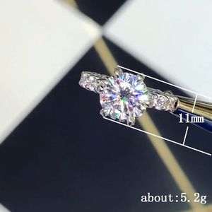 Anello a Stella a Sei Punte per Donne, Elegante Accessorio da Dito per Matrimoni, Proposte e Feste, Idea Regalo - Product Image 5