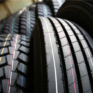 โรงงานผลิตยางรถบรรทุกจีน ยี่ห้อ HAWKWAY ยาง 295/80R22.5 Durabitliy ระยะทางวิ่งไกล ยางรถบรรทุกแบบไม่มียางใน 295/80R22.5 คุณภาพดีที่สุด - Product Image 3