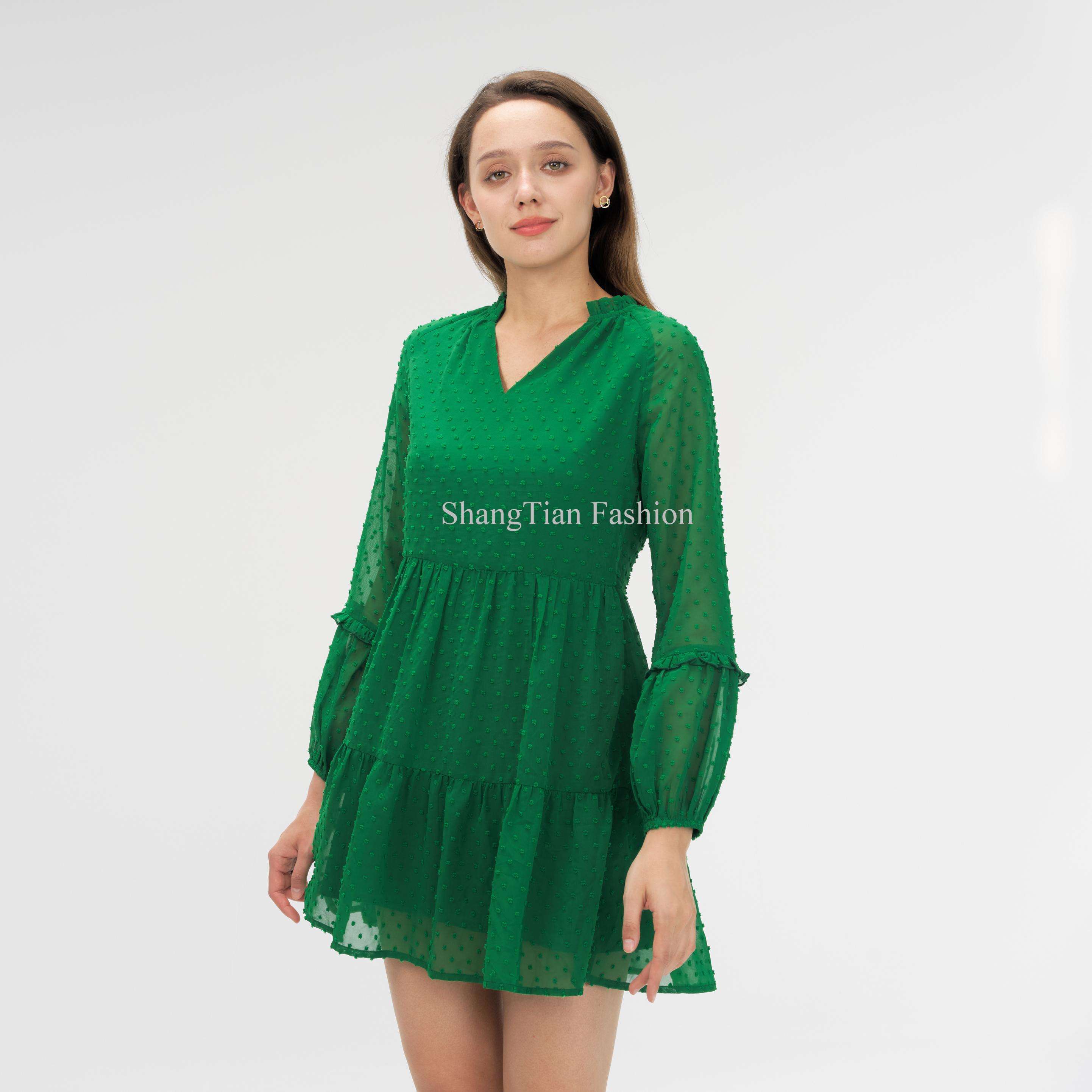 สีเขียว