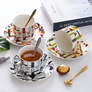 Taza de café con platillos de café capuchino té con oro plaza de China de hueso taza de té de porcelana de conjunto - Product Image 5