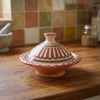 Mini tajine marocain fait à la main en céramique artisanale en terre cuite de style antique pour la décoration de la cuisine en gros
