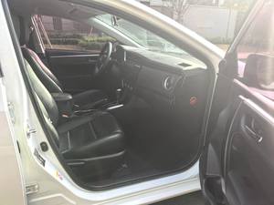 Toyota <span class=keywords><strong>Corolla</strong></span> 1.2T GL Smart Enjoy Edition <span class=keywords><strong>2018</strong></span>, Automático, Gasolina, 5 Plazas, Volante a la Izquierda, R15, Sedán Usado Popular - Product Image 6