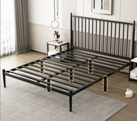 Cadre de lit en métal à lattes verticales avec tête de lit haute, lit plateforme double en fer robuste pour chambre moderne