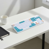 Nouveau clavier OEM ODM 108 touches 2.4G USB sans fil rétroéclairé LED rechargeable ultra-mince élégant pour bureau avec touches mécaniques à ciseaux (version anglaise)