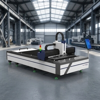 Machine de découpe laser à fibre de type table CNC HUAXIA pour le traitement de tôles métalliques en acier inoxydable avec système de contrôle Cypcut