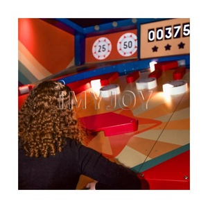 Solutions clés en main personnalisées pour salles de jeux d'évasion : Cible interactive à lancer, <span class=keywords><strong>jeu</strong></span> de flipper amusant, activités intérieures pour groupes - Product Image 5