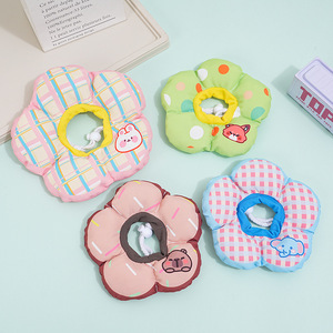 Collar <span class=keywords><strong>Elisa</strong></span> de Poliéster Suave con Diseño Floral para Perros y Gatos, Collar Impermeable para Mascotas con Funda de Esterilización - Product Image 2