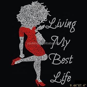 Moda DIY estoy viviendo <span class=keywords><strong>mi</strong></span> mejor vida con una dama de compras Diseño de transferencia de calor de diamantes de imitación personalizado Hot-Fix Iron on para camiseta - Product Image 1