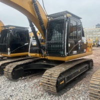 Expédition mondiale - Excavatrice sur chenilles Caterpillar CAT 323D de 23 tonnes d'occasion avec unité de train de roulement d'origine