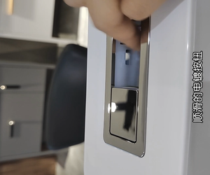 Tanque <span class=keywords><strong>de</strong></span> Inodoro <span class=keywords><strong>de</strong></span> Pared <span class=keywords><strong>de</strong></span> Ahorro Energético con Doble Descarga, Diseño Cuadrado Moderno, Descarga Potente, Material PP Puro, Botón Electrochapado 1 - Product Image 3