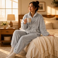 Ensembles de peignoirs en polaire Sherpa doux et chauds FEIYUE RTS, teints unis, brodés, élégants, style chinois, thermiques, vente en gros directe d'usine