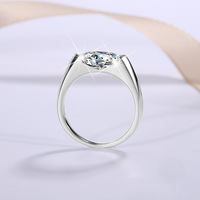 Vente en gros Bague de couple en argent sterling 925 Bijoux fins Bague de fiançailles en diamant Moissanite oeil de cheval 1carat pour femme