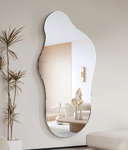 Specchio da Parete dalla Forma Irregolare - Product Image 2