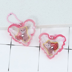 Personnalisé Acrylique Charmes Pendentif PVC Gonflable Puffed Air Natation Anneau <span class=keywords><strong>Piscine</strong></span> Gonflable Anime Shaker Sequin Bonbons Sac Porte-clés - Product Image 3