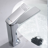 Robinet de lavabo moderne monotrou à monocommande en zinc chromé avec cartouche céramique et débit contrôlé