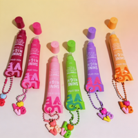KISS OFRA Kit de 24 gloss à lèvres mignons en forme de pendentif, 18 ml, hydratant pour lèvres sèches et gercées, fini miroir brillant, gloss portable pour les rendez-vous