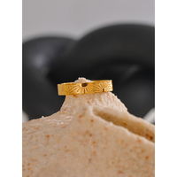 Bague Minimaliste en Acier Inoxydable XY 3925, Motif Soleil Rond, Chic et Individuel, Résistante à l'Eau, Accessoires de Bijouterie 2025