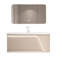 Meuble-lavabo mural contemporain à nervures avec armoire latérale, façade d'armoire incurvée peinte, gain de place, combinaison flottante pour salle de bain