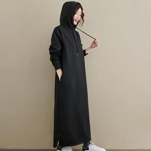 2024 nouveau Style décontracté <span class=keywords><strong>automne</strong></span> <span class=keywords><strong>hiver</strong></span> ample couleur unie Maxi coton surdimensionné noir à capuche à manches longues robes femmes avec poches - Product Image 1