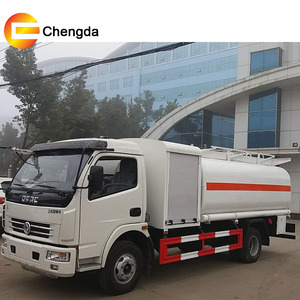 Howo Big and Small 8 Ton 8X4 8X8 6X4 <span class=keywords><strong>4X4</strong></span> Mini Tank Truck Work 6 Wheeler Sino Truck Precio con servicio personalizado - Product Image 3
