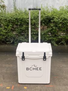 Nevera Aislada Rotomoldeada Premium de 45 Cuartos con <span class=keywords><strong>Base</strong></span> con Ruedas para Acampar al Aire Libre, Uso en la Playa, Estampado de Camuflaje Animal, Almacenamiento de Alimentos - Product Image 5