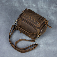 Sac de poitrine/épaule/messager vintage personnalisé en cuir véritable pour homme, fermeture éclair étanche, grande capacité, durable