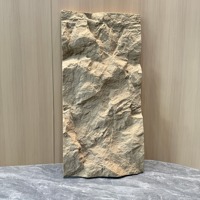 Panneau de mur décoratif d'intérieur léger en pierre de polyuréthane de Faux Rock PU Panneau mural en pierre PU