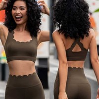 Soutien-gorge de sport d'été pour la course, le fitness et le yoga, à bretelles croisées, maintien élevé, confortable, respirant, avec coussinets de poitrine et effet de rassemblement