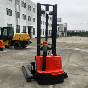 Reddot विस्तृत समर्थन पैर पैर फैलाकर बैठना पैर 1-1.5 टन इलेक्ट्रिक स्टेकर - Product Image 1