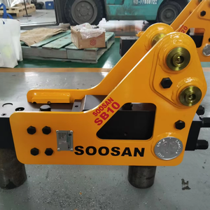 Soosan SB10 Side Type Hydraulic Breaker mini excavadora accesorio Cuerpo principal con características estándar incluye un año de garantía - Product Image 1
