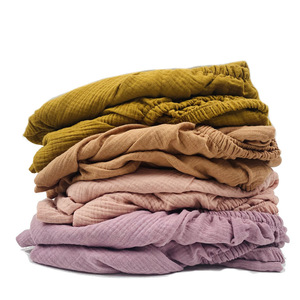 Nuevas sábanas <span class=keywords><strong>de</strong></span> <span class=keywords><strong>cuna</strong></span> <span class=keywords><strong>de</strong></span> bebé <span class=keywords><strong>de</strong></span> muselina transpirable suave <span class=keywords><strong>de</strong></span> algodón orgánico 100% <span class=keywords><strong>de</strong></span> color sólido <span class=keywords><strong>de</strong></span> 2 capas <span class=keywords><strong>para</strong></span> bebés - Product Image 1