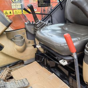 Used Hitachi ZX60 Mini Excavator Original Machine 6 Ton Operating Weight 2022 Model 0.25m <b>Bucket</b> Capacity <b>Cheap</b> Price Motor - Product Image 3