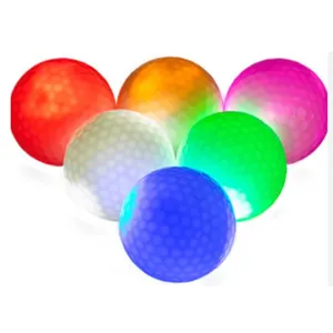 כדורי גולף ראיית לילה בדרגה מקצועית של פרימוס גולף LEDs זוהר בהיר במיוחד בחושך לילה LED כדור גולף