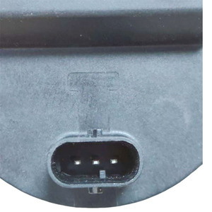 Pompe à eau électrique pour <span class=keywords><strong>voiture</strong></span>, pompe à eau électronique pour <span class=keywords><strong>JAGUAR</strong></span> I-PACE X590, pièces et accessoires automobiles, J9D3-8501-AA J9D3-18D473-AA - Product Image 3