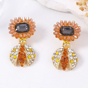 Exquis lumière luxe d'occasion robuste fleur de tournesol Animal abeille plein diamant alliage dames boucles d'oreilles quotidiennes - Product Image 5