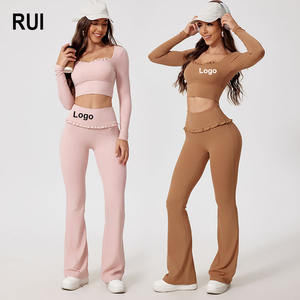 RUIQUWIN Conjunto de Yoga de 2 Piezas para Mujer con Logotipo Personalizado, Top de Encaje sin Costuras, Pantalones Acampanados, Secado Rápido, Absorción de Humedad, Ropa de Gimnasio y Pilates - Product Image 1