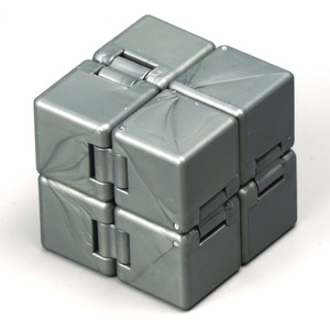 Cube infini lumineux personnalisé OEM ODM, vente en gros, jouet anti-stress pour enfants et adultes, cadeau <span class=keywords><strong>de</strong></span> fête - Product Image 3