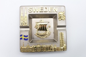 Cenicero <span class=keywords><strong>de</strong></span> Metal con Diseño <span class=keywords><strong>de</strong></span> Barco Vikingo y Edificio Urbano, Recuerdo Turístico <span class=keywords><strong>de</strong></span> <span class=keywords><strong>Suecia</strong></span>, Decoración para el Hogar, Bar o Escritorio, Regalo <span class=keywords><strong>de</strong></span> Viaje - Product Image 4