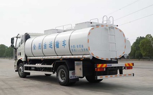 Camion-citerne à carburant et à huile FAW à transmission automatique 4X2 avec réservoir en acier inoxydable 5-10T GVW <5000L de capacité Neuf - Product Image 4