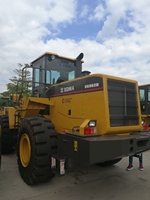 Tracteur agricole 5000 kg 5 tonnes 80 ch 4 roues motrices avec chargeur frontal 4x4 souffleuses à neige XGMA XG955H