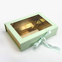 Boîtes cadeaux personnalisées en papier avec couvercle magnétique et fenêtre transparente en PVC pour biscuits, chocolats, cupcakes, pâtisseries et gâteaux